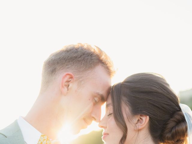 Le mariage de Thibault et Mathilde à Uzès, Gard 43