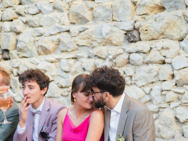 Le mariage de Thibault et Mathilde à Uzès, Gard 52