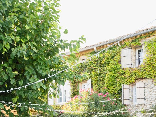 Le mariage de Thibault et Mathilde à Uzès, Gard 54