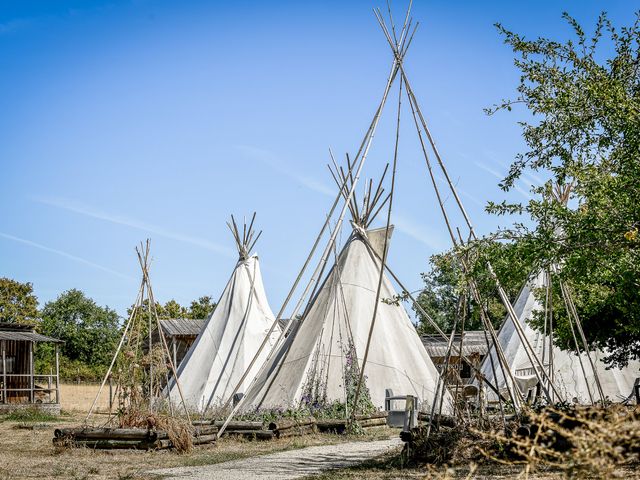 Le mariage de Fabrice et Camille à Chenevelles, Vienne 4