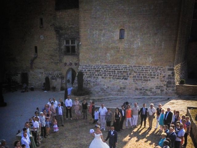 Le mariage de Loïc et Emilie à Saint-Hilaire-de-Brens, Isère 42