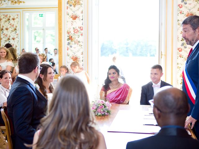 Le mariage de Adrien et Sabrina à Savigny-le-Temple, Seine-et-Marne 41