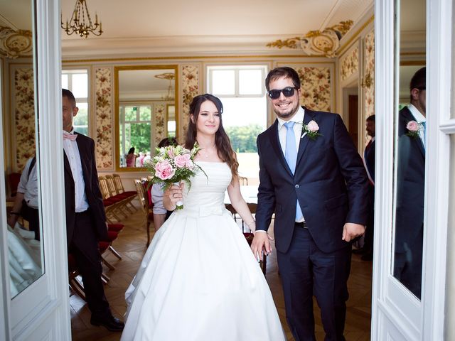 Le mariage de Adrien et Sabrina à Savigny-le-Temple, Seine-et-Marne 69