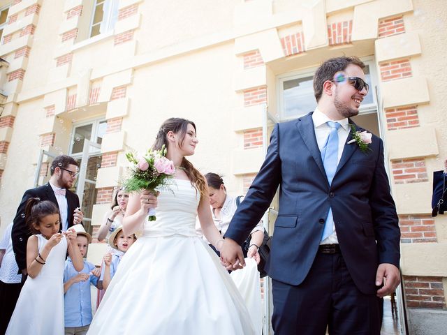 Le mariage de Adrien et Sabrina à Savigny-le-Temple, Seine-et-Marne 74