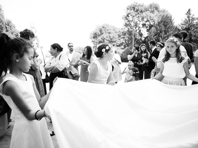 Le mariage de Adrien et Sabrina à Savigny-le-Temple, Seine-et-Marne 86