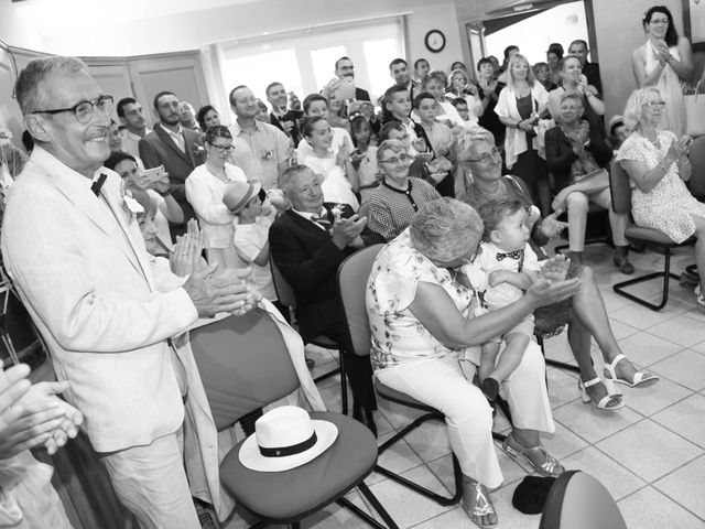 Le mariage de Vivien et Madeline à Geay, Charente Maritime 44