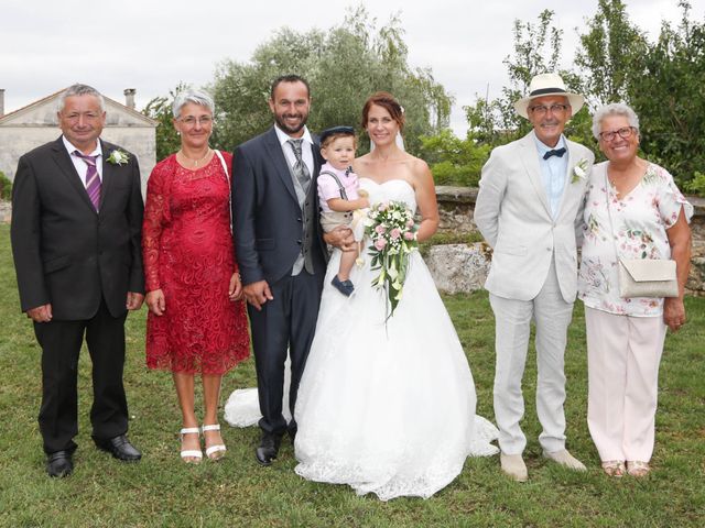 Le mariage de Vivien et Madeline à Geay, Charente Maritime 56