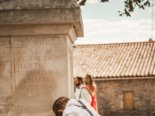 Le mariage de Romain et Marina à Rouffiac, Charente 14