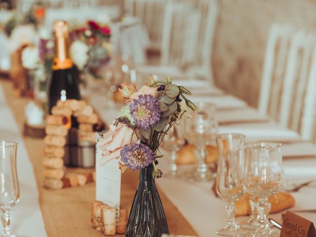 Le mariage de Anthony et Laura à Capestang, Hérault 30