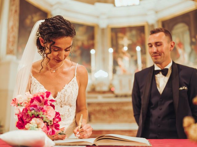 Le mariage de Anthony et Laura à Capestang, Hérault 64