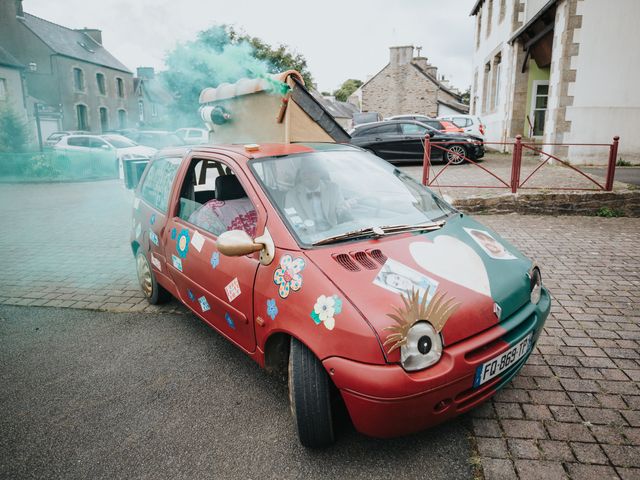 Le mariage de Florian et Manon à Tréglonou, Finistère 17