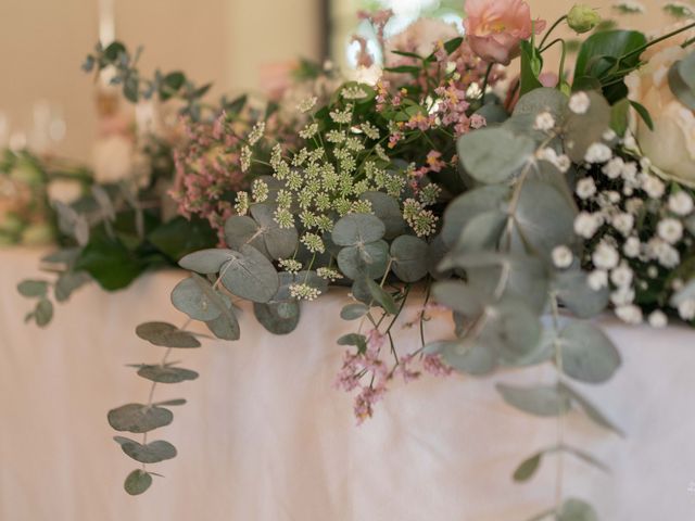 Le mariage de Nicolas et Elodie à Limoges, Haute-Vienne 32