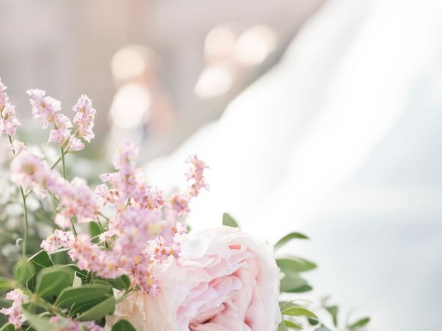 Le mariage de Nicolas et Elodie à Limoges, Haute-Vienne 41