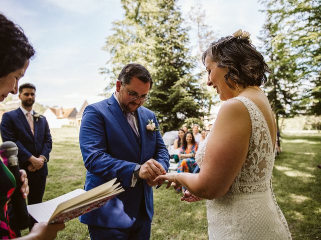 Le mariage de Colin et Caitlin à Lunay, Loir-et-Cher 27