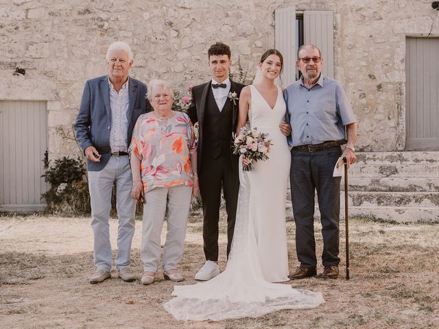 Le mariage de Benjamin et Anaelle à Montjoyer, Drôme 55