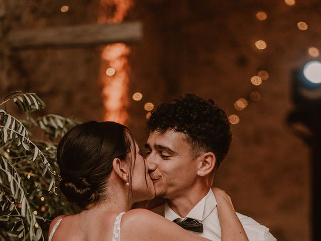 Le mariage de Benjamin et Anaelle à Montjoyer, Drôme 92