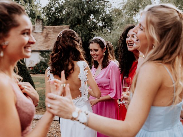 Le mariage de Nikolaï et Léonie à Longnes, Yvelines 12