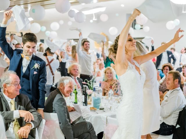 Le mariage de Maxime et Alexandra à Lignan-de-Bordeaux, Gironde 50