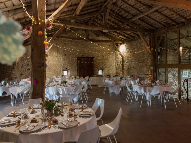 Le mariage de Alexandre et Elodie à Berneuil, Charente Maritime 29