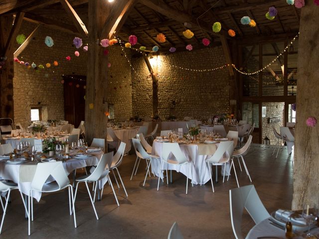 Le mariage de Alexandre et Elodie à Berneuil, Charente Maritime 30