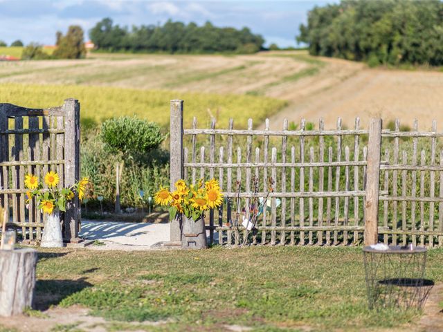 Le mariage de Alexandre et Elodie à Berneuil, Charente Maritime 38