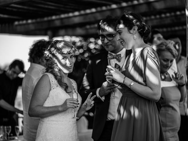 Le mariage de Alexandre et Elodie à Berneuil, Charente Maritime 41