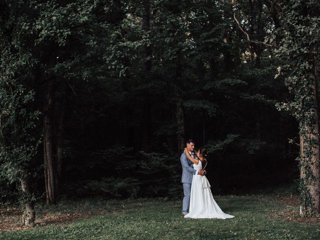 Le mariage de Guillaume et Laura à Aydat, Puy-de-Dôme 35