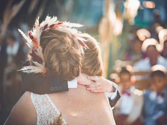 Le mariage de Julien et Lisa à Léoville, Charente Maritime 9