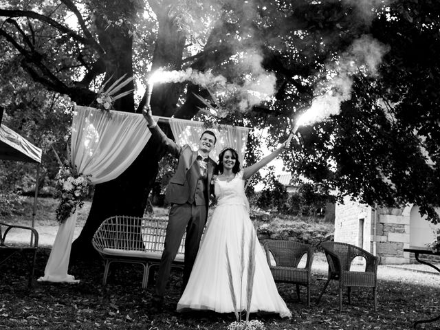 Le mariage de Bastien et Tiffany à Saint-Jean-le-Vieux, Ain 4