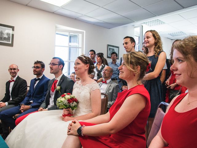 Le mariage de Loïc et Valériane à Honfleur, Calvados 27