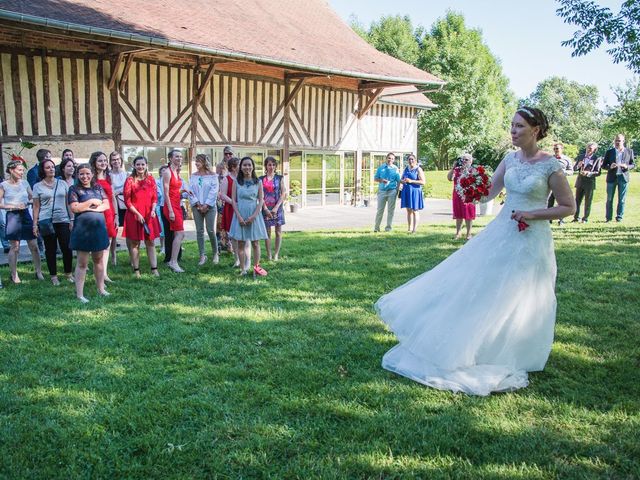 Le mariage de Loïc et Valériane à Honfleur, Calvados 33