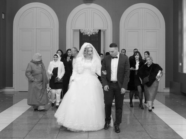 Le mariage de Nacer et Nawal à Nîmes, Gard 15
