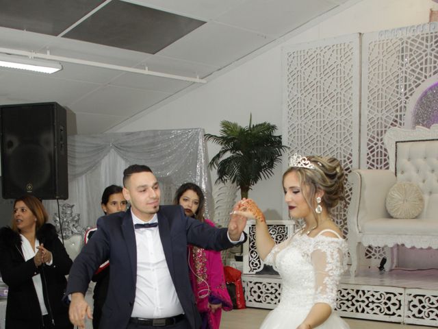 Le mariage de Nacer et Nawal à Nîmes, Gard 54