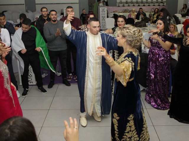 Le mariage de Nacer et Nawal à Nîmes, Gard 60