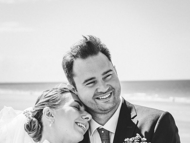 Le mariage de Valentin et Juliette à Lessay, Manche 12