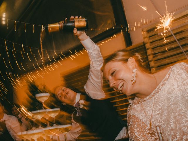 Le mariage de Johan et Eleonore à Crach, Morbihan 44