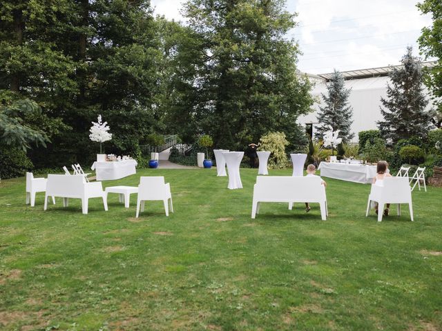 Le mariage de Anaïs et Angéline à La Tour-de-Salvagny, Rhône 25