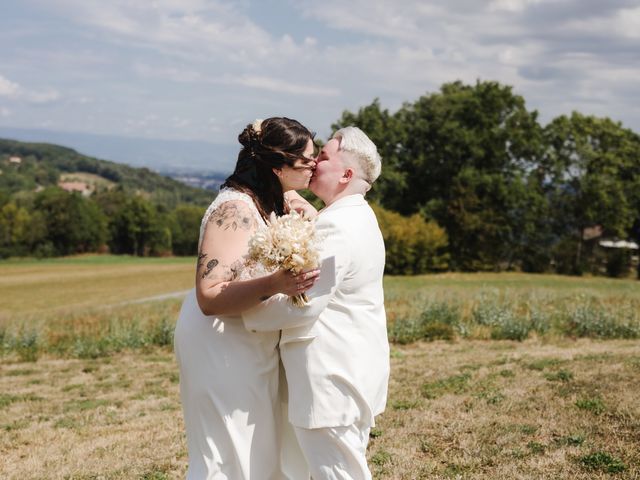 Le mariage de Anaïs et Angéline à La Tour-de-Salvagny, Rhône 54