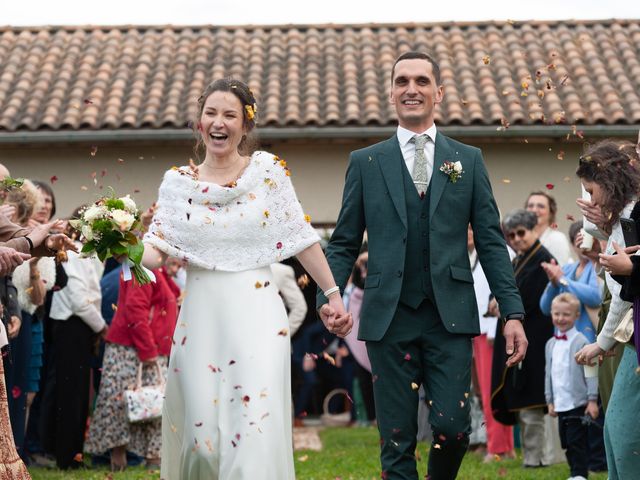 Le mariage de Clément et Charline à Ambérieux-en-Dombes, Ain 26