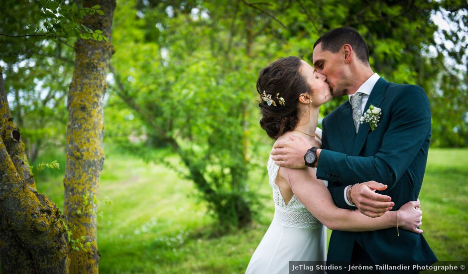 Le mariage de Clément et Charline à Ambérieux-en-Dombes, Ain