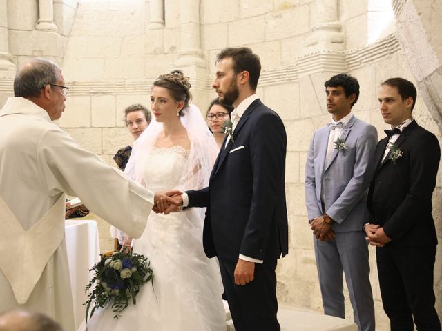 Le mariage de Thibaut et Mathilde à Vaux-sur-Mer, Charente Maritime 24