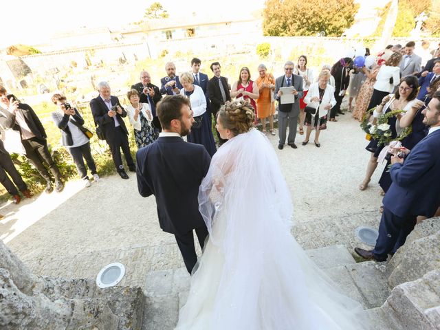 Le mariage de Thibaut et Mathilde à Vaux-sur-Mer, Charente Maritime 37