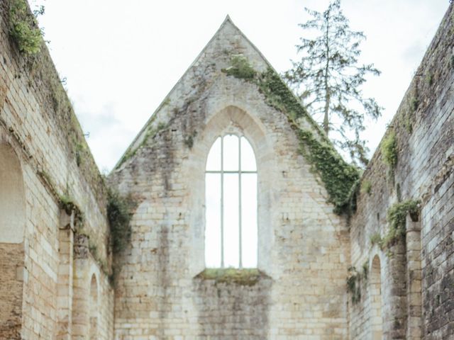 Le mariage de Flavien et Adèle à Béruges, Vienne 14