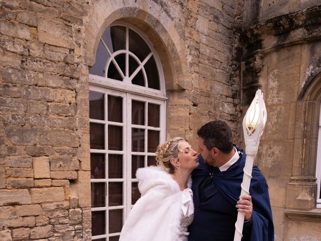 Le mariage de Vincent et Zoe à Creully, Calvados 2