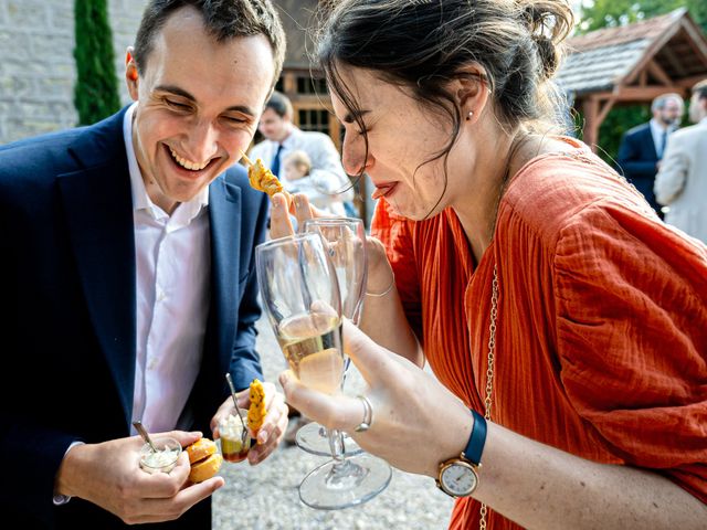 Le mariage de Antoine et Alix à Villebois, Ain 1