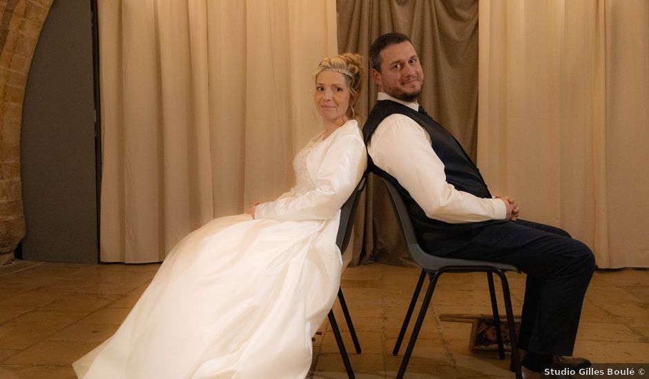 Le mariage de Vincent et Zoe à Creully, Calvados