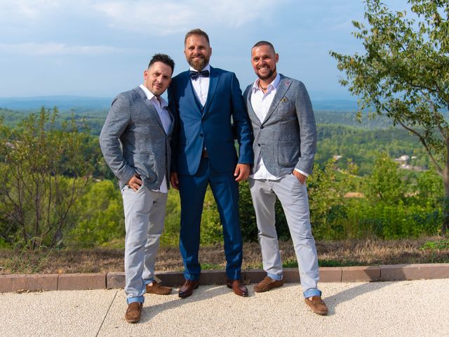 Le mariage de Ornella  et Tristan   à Le Luc, Var 17