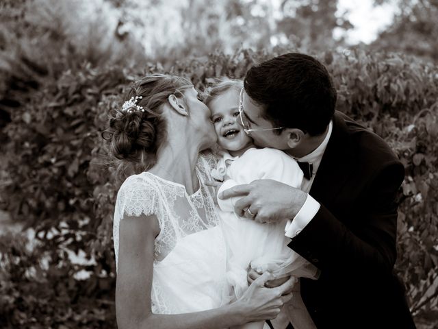 Le mariage de Christian et Emilie à Lucenay, Rhône 20