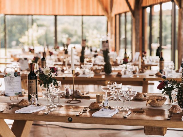 Le mariage de Alex et Sarah à Beaumontois-en-Périgord, Dordogne 47