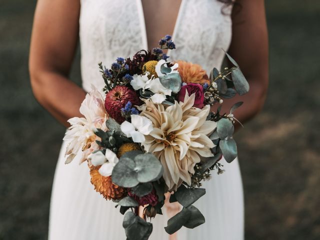 Le mariage de Alex et Sarah à Beaumontois-en-Périgord, Dordogne 60